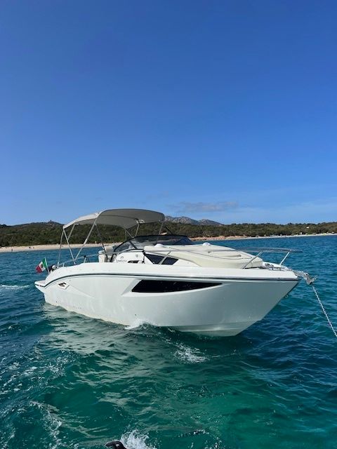 Cranchi E30 Endurance | Aurora