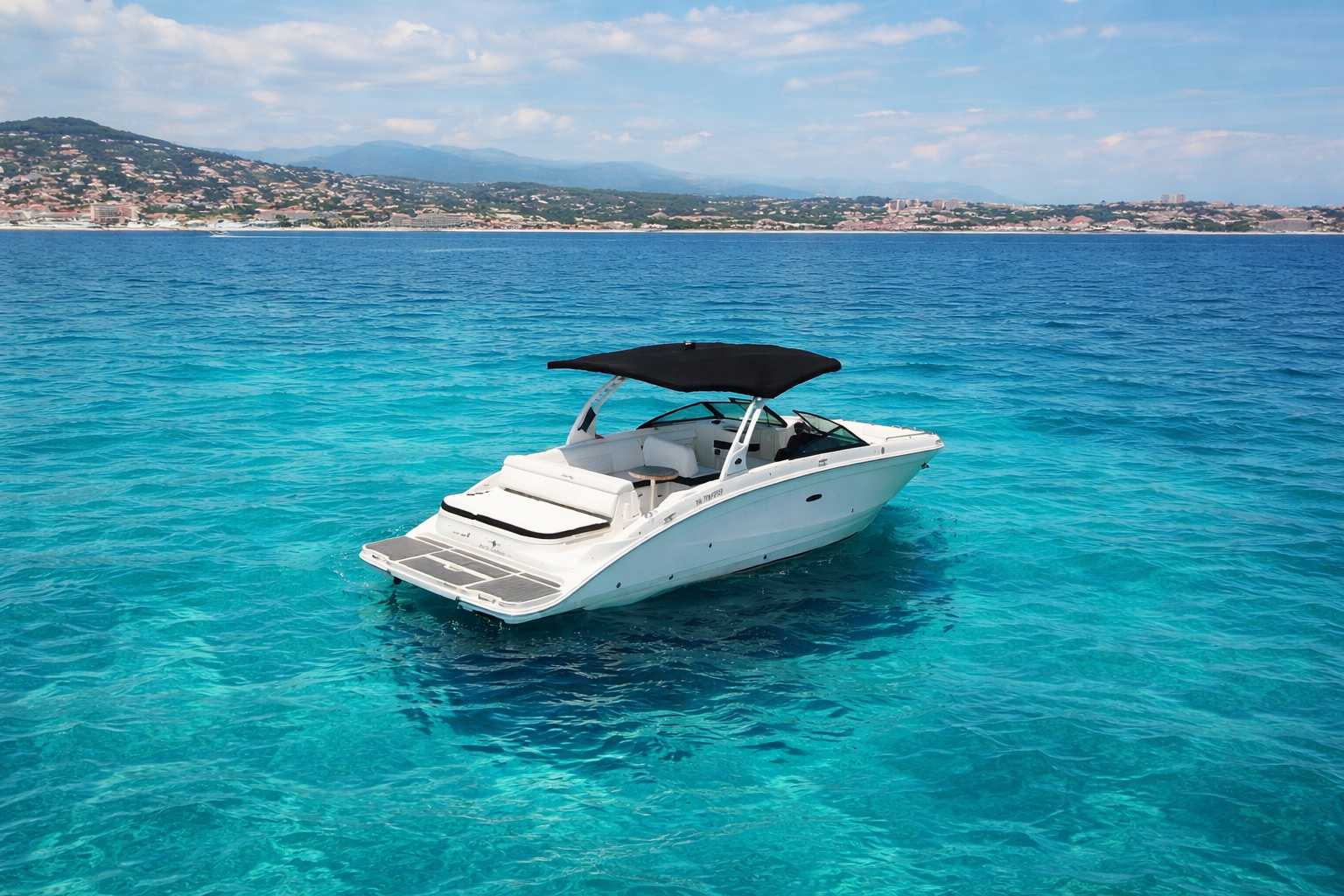 Sea Ray SDX 270 | Petit Cadeau