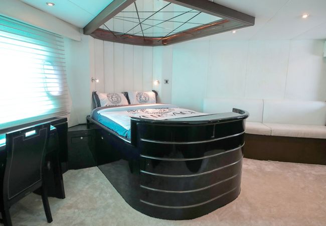 Custom Built 95 | Black Pearl