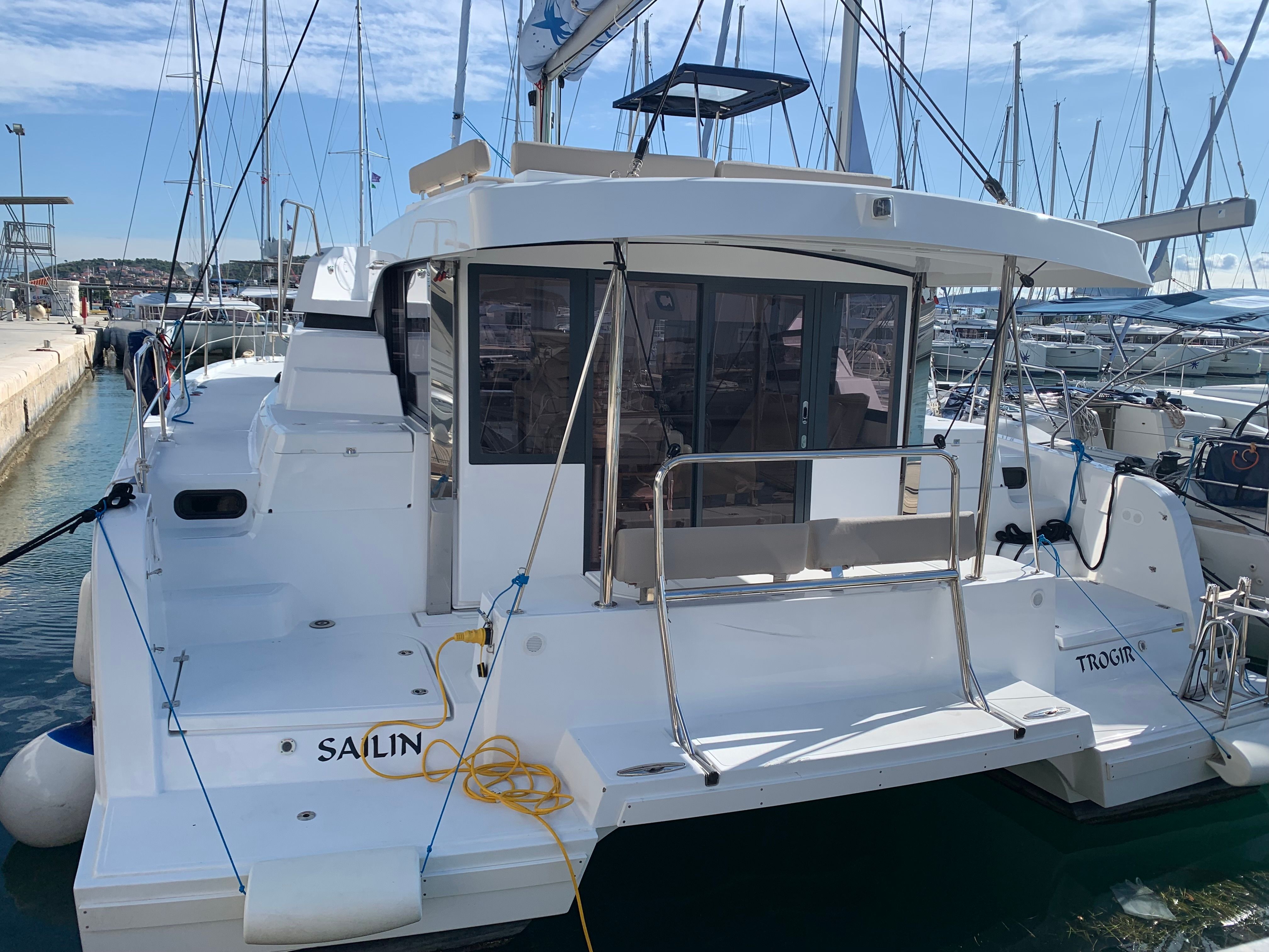 Bali Catspace | Sailin