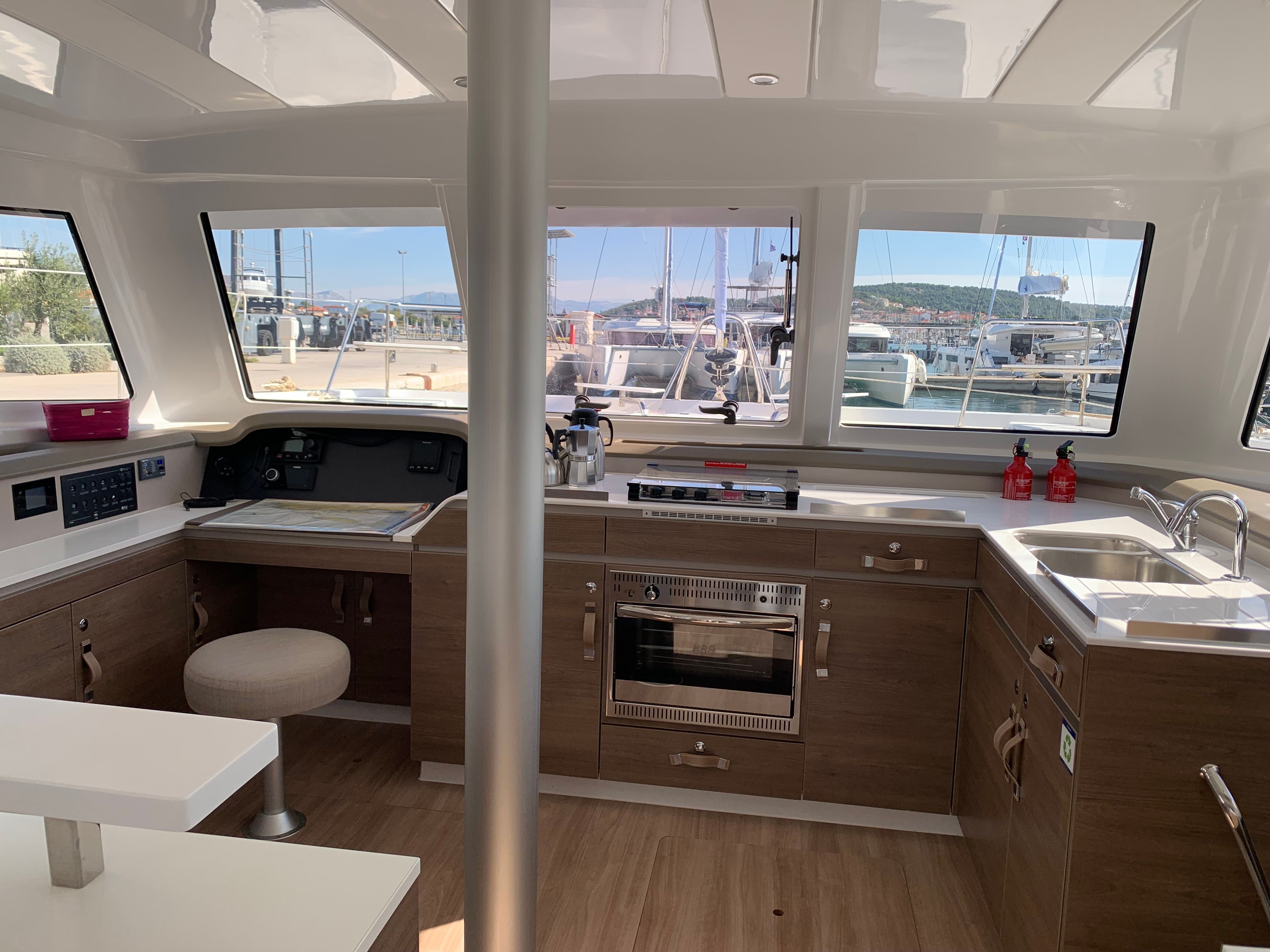 Bali Catspace | Sailin