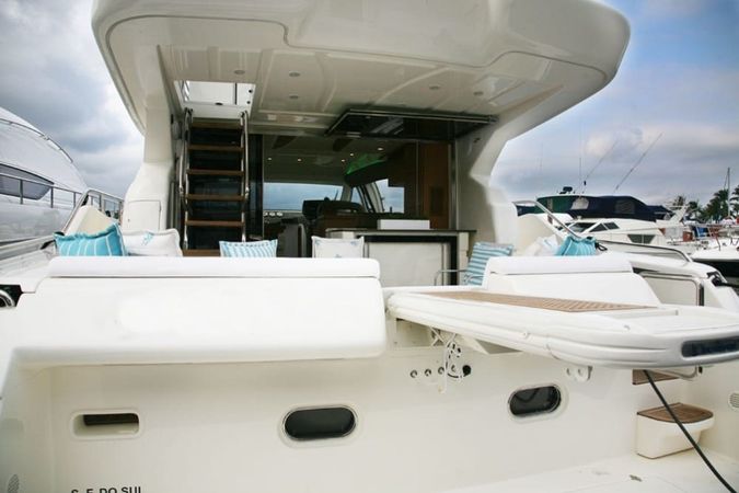 Ferretti 530 | Reyel