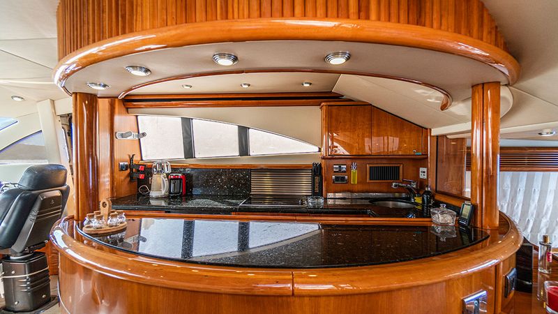 Sunseeker Manhattan 74 | Edition