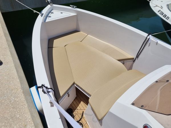 Nuva Yachts M6 | Matrix 21