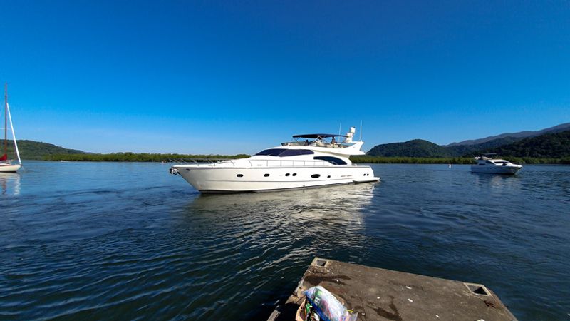 Ferretti 44 | Madonna