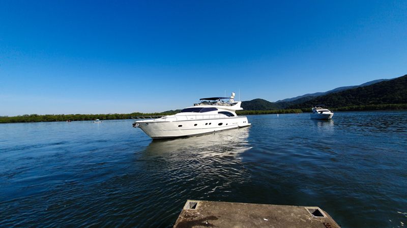 Ferretti 44 | Madonna