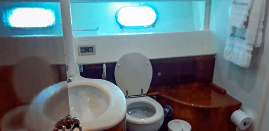 Ferretti 44 | Madonna