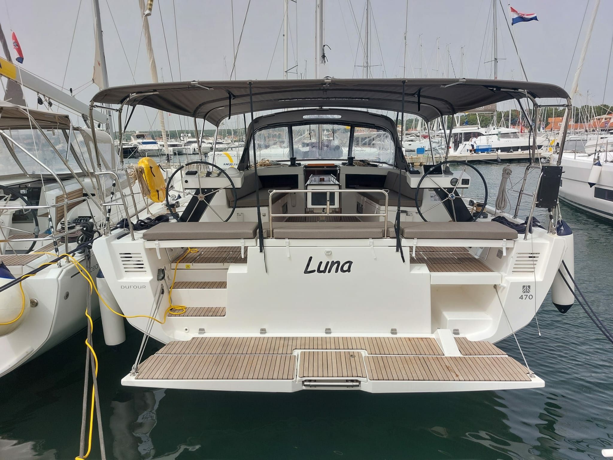 Dufour 470 | Luna
