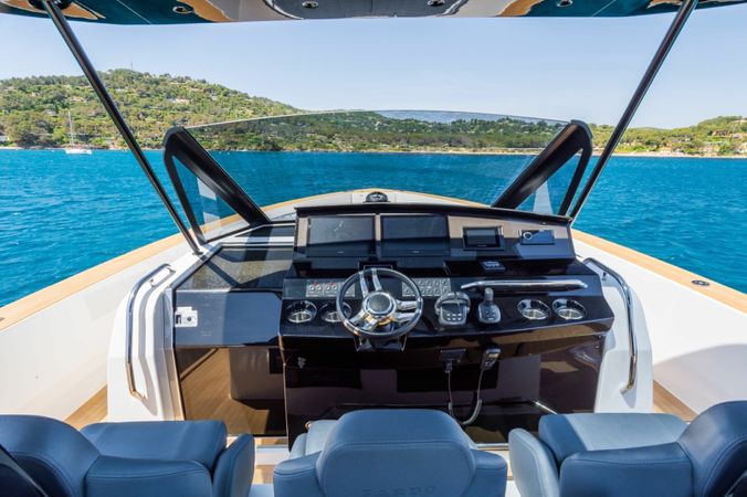 Pardo 43 | King Mouss