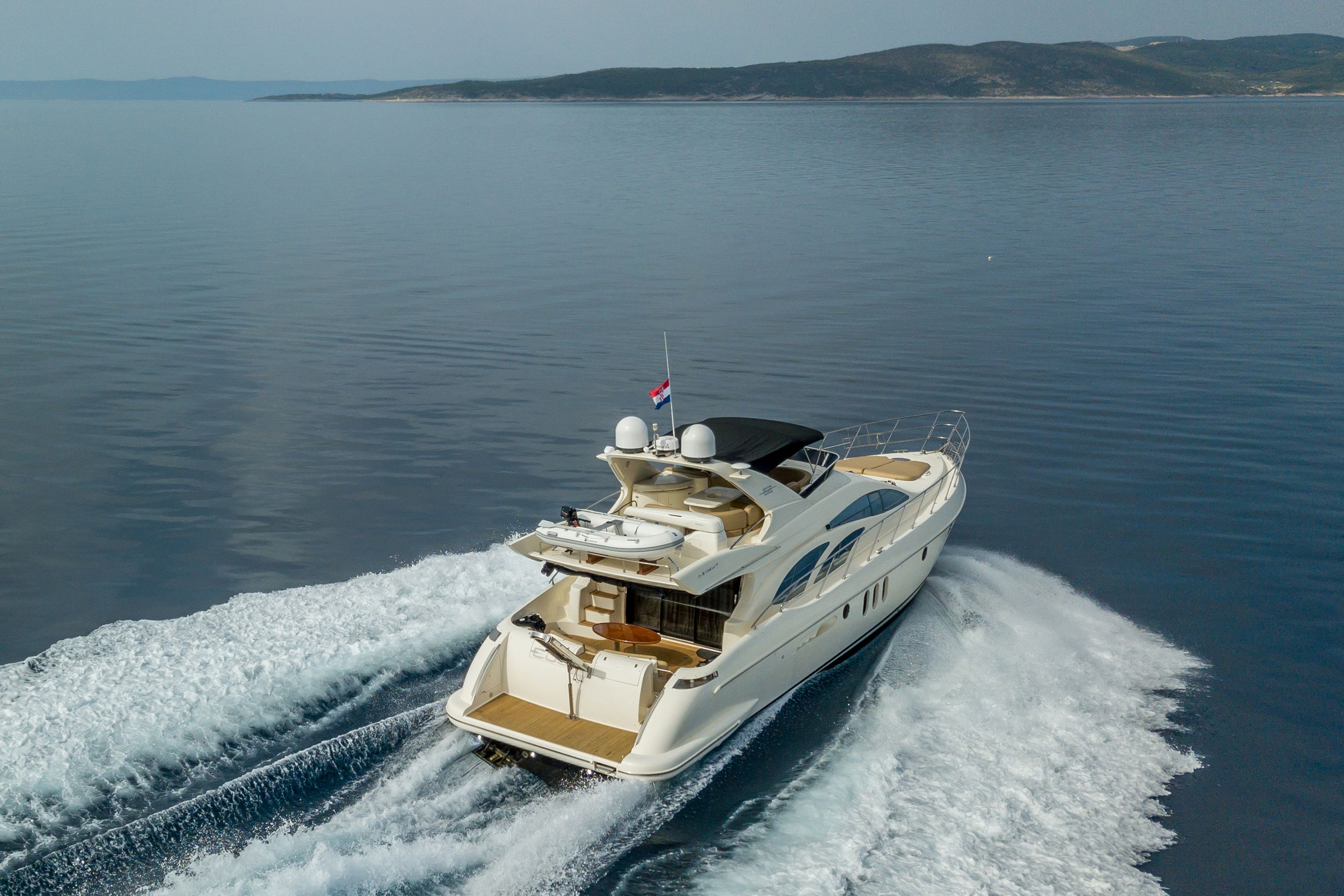Azimut 62 Fly | Eos
