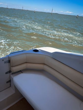 Regal Commodore 3560 | Regal Ventura