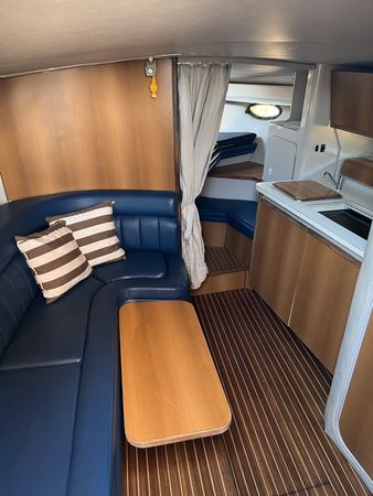 Regal Commodore 3560 | Regal Ventura