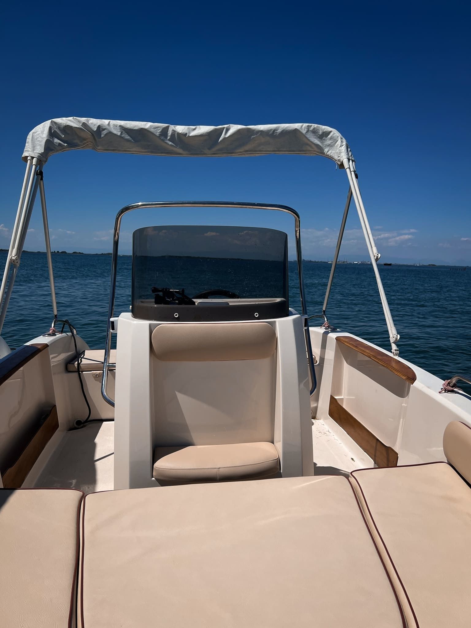 Yacht and Co Voyager 18 | Bordo