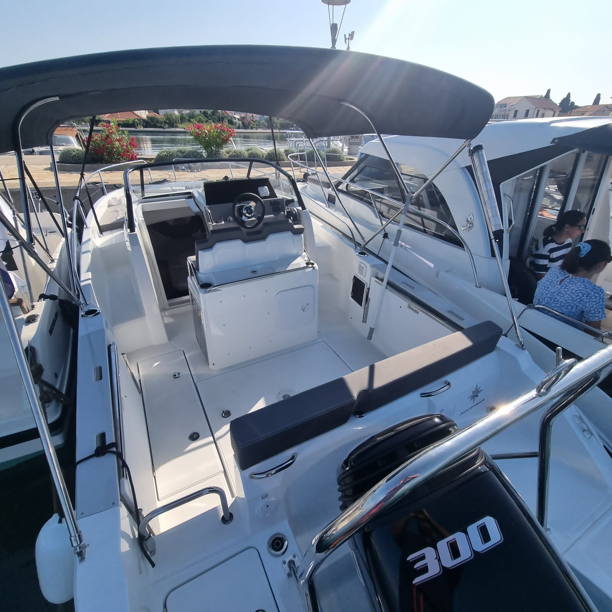 Jeanneau Cap Camarat 7.5 WA | Pleasure
