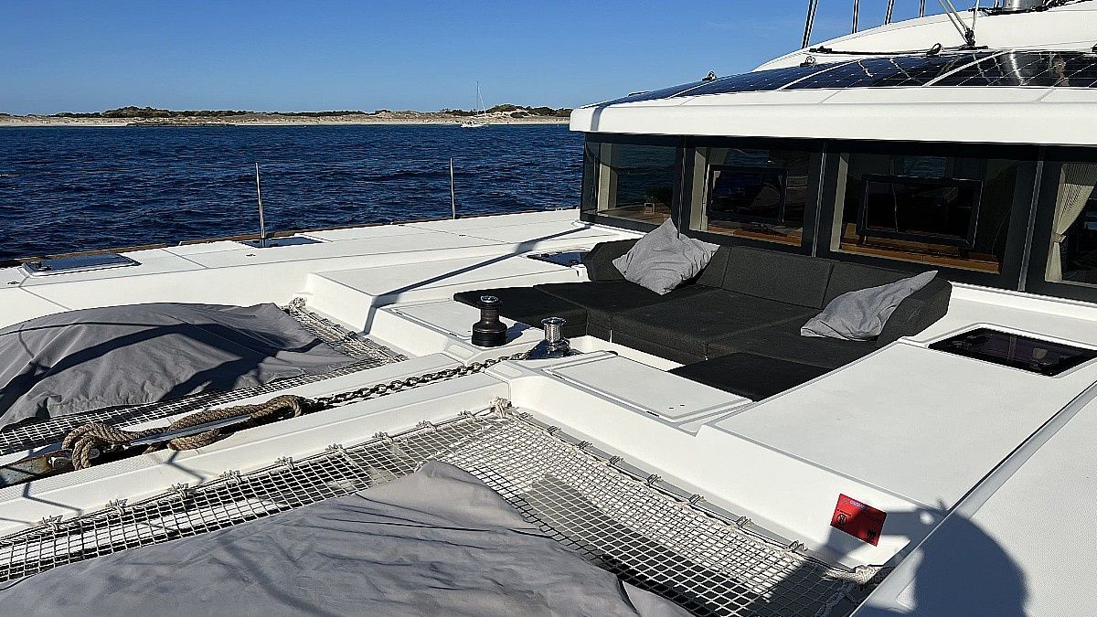 Lagoon 52 F | Goa 10