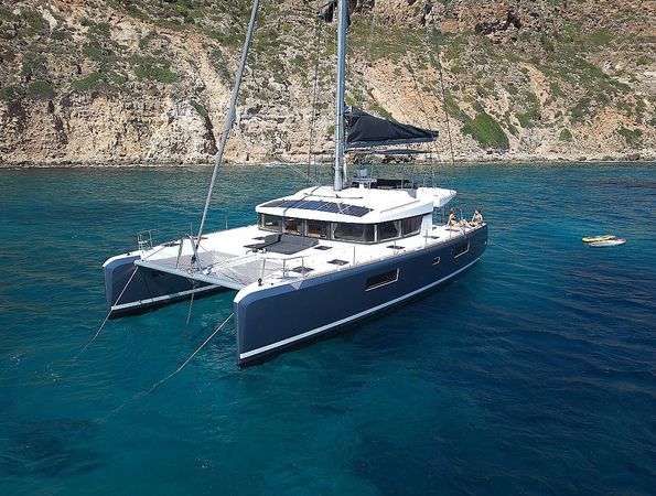 Lagoon 52 F | Goa 10