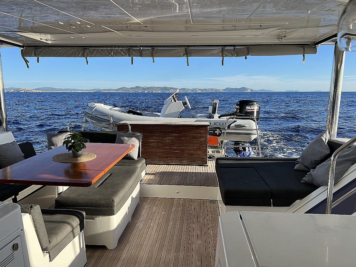 Lagoon 52 F | Goa 10