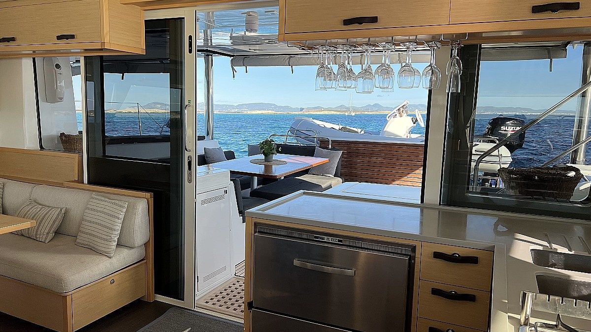 Lagoon 52 F | Goa 10