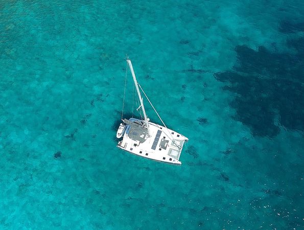 Lagoon 52 F | Goa 10