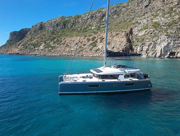 Lagoon 52 F | Goa 10