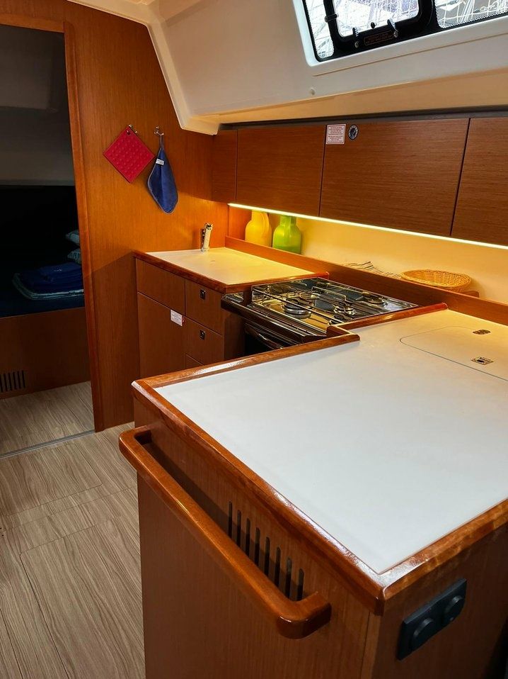 Bavaria C42 | Calefijusa