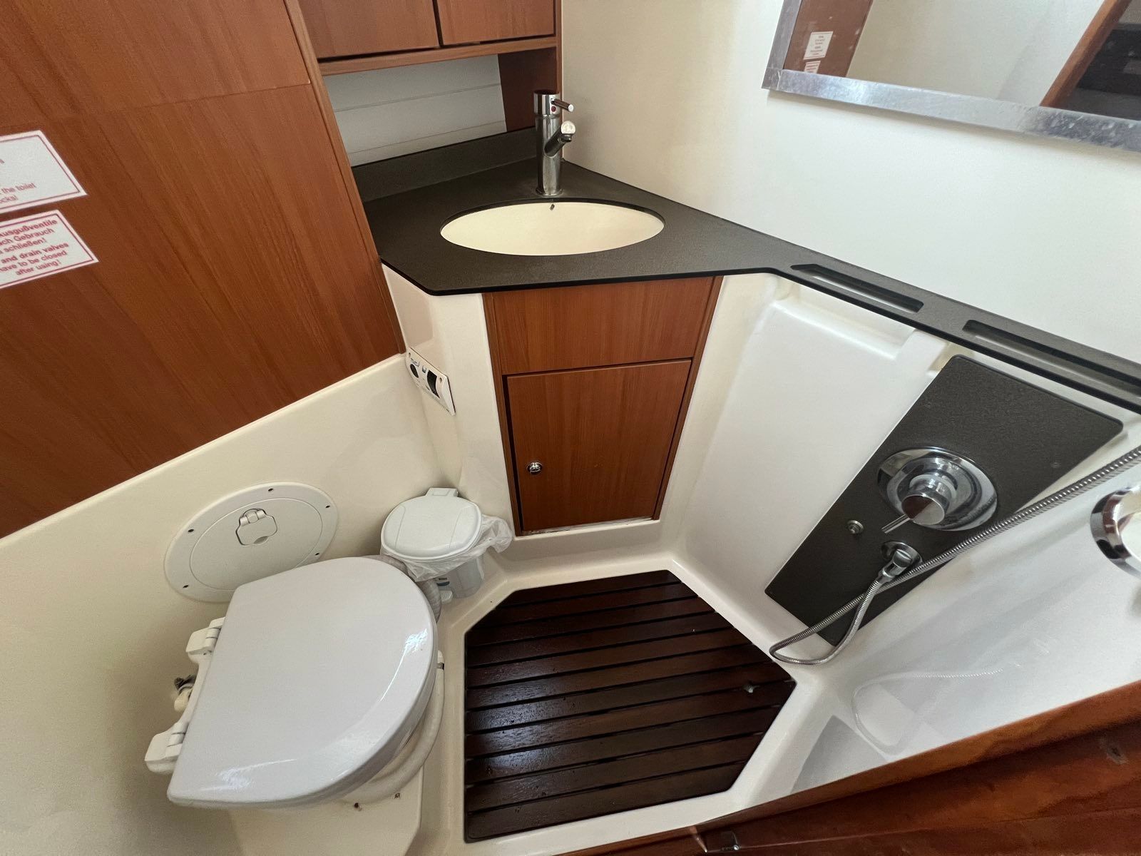 Bavaria Cruiser 45 | Laura