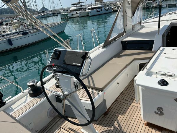 Beneteau Oceanis 51.1 | Libery