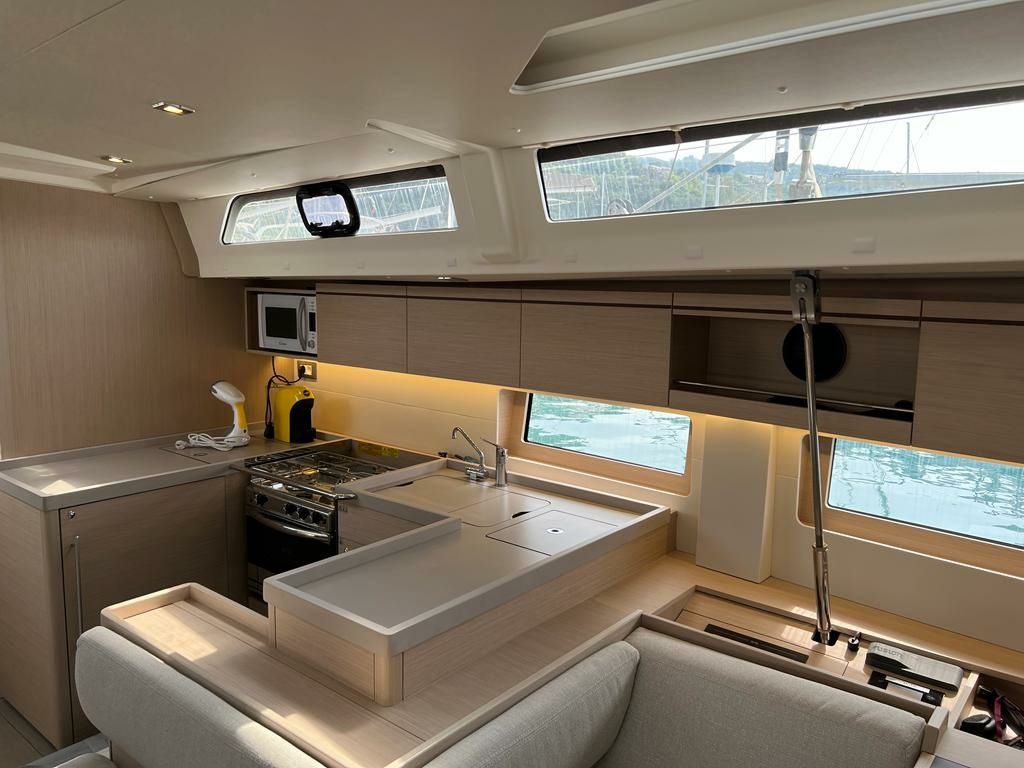 Beneteau Oceanis 51.1 | Libery