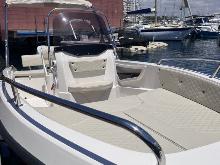 Trimarchi 57S Open | Samba