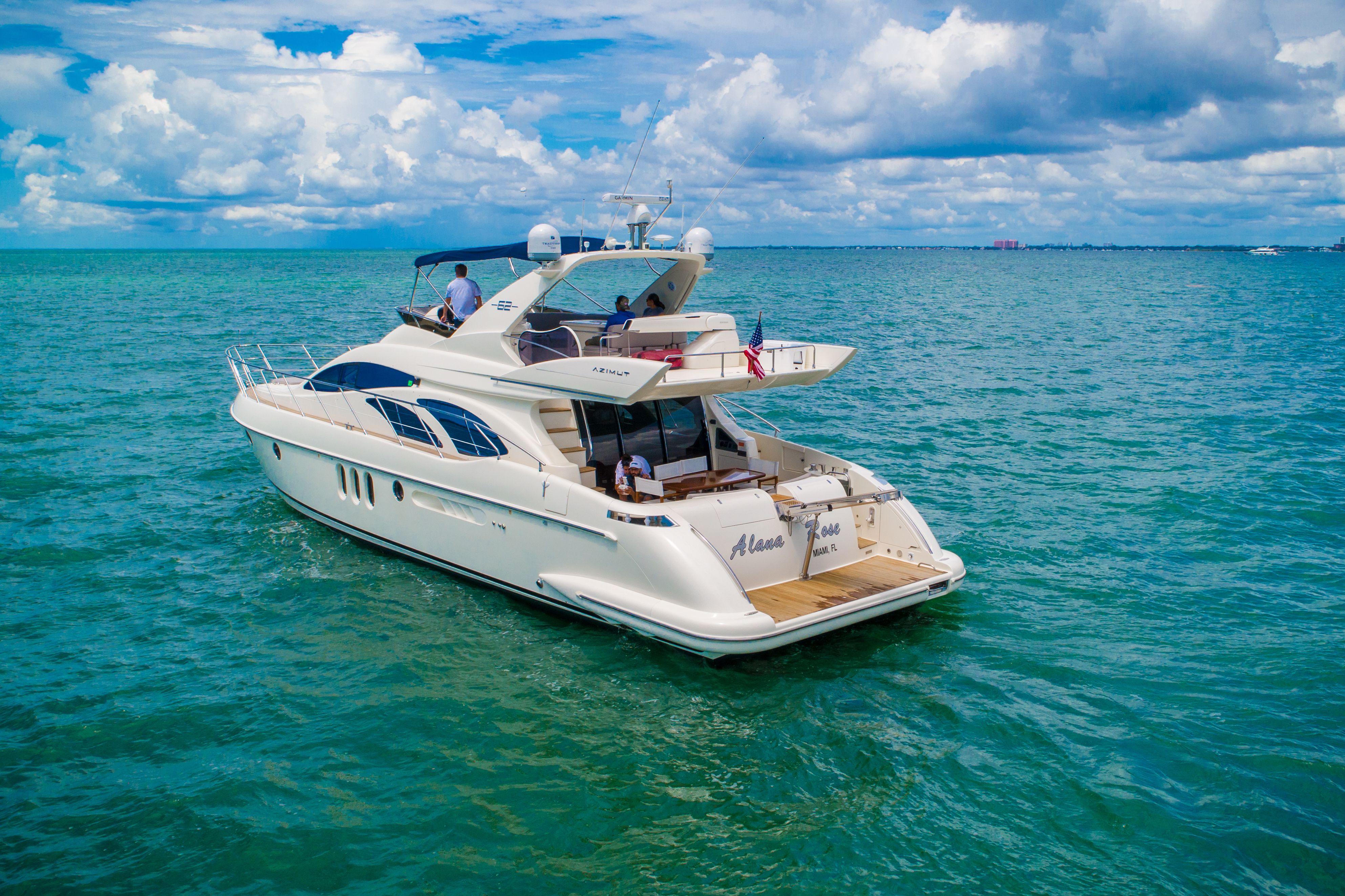 Azimut 62 Fly | Alana Rose