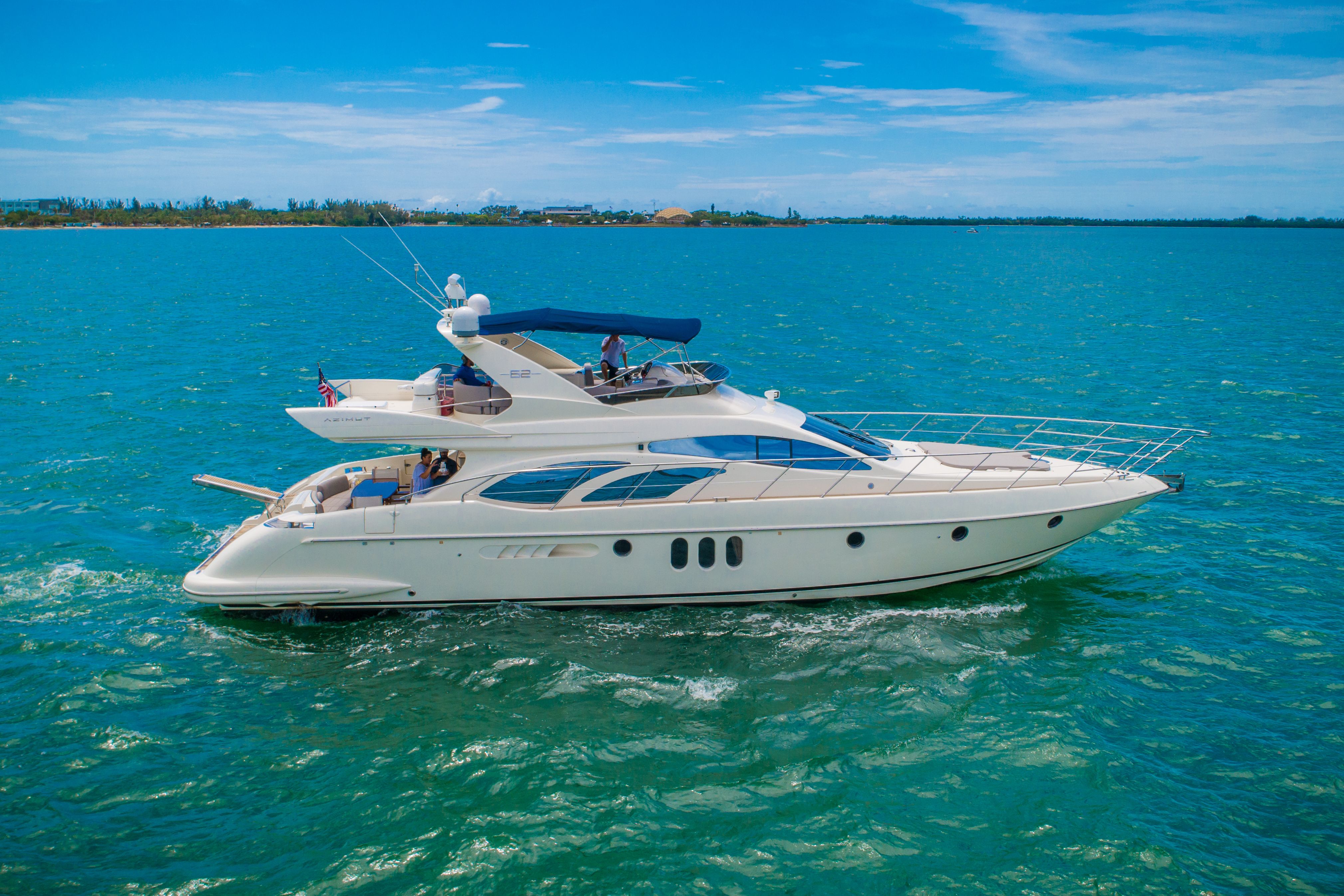 Azimut 62 Fly | Alana Rose