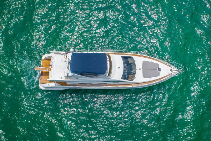 Azimut 62 Fly | Alana Rose