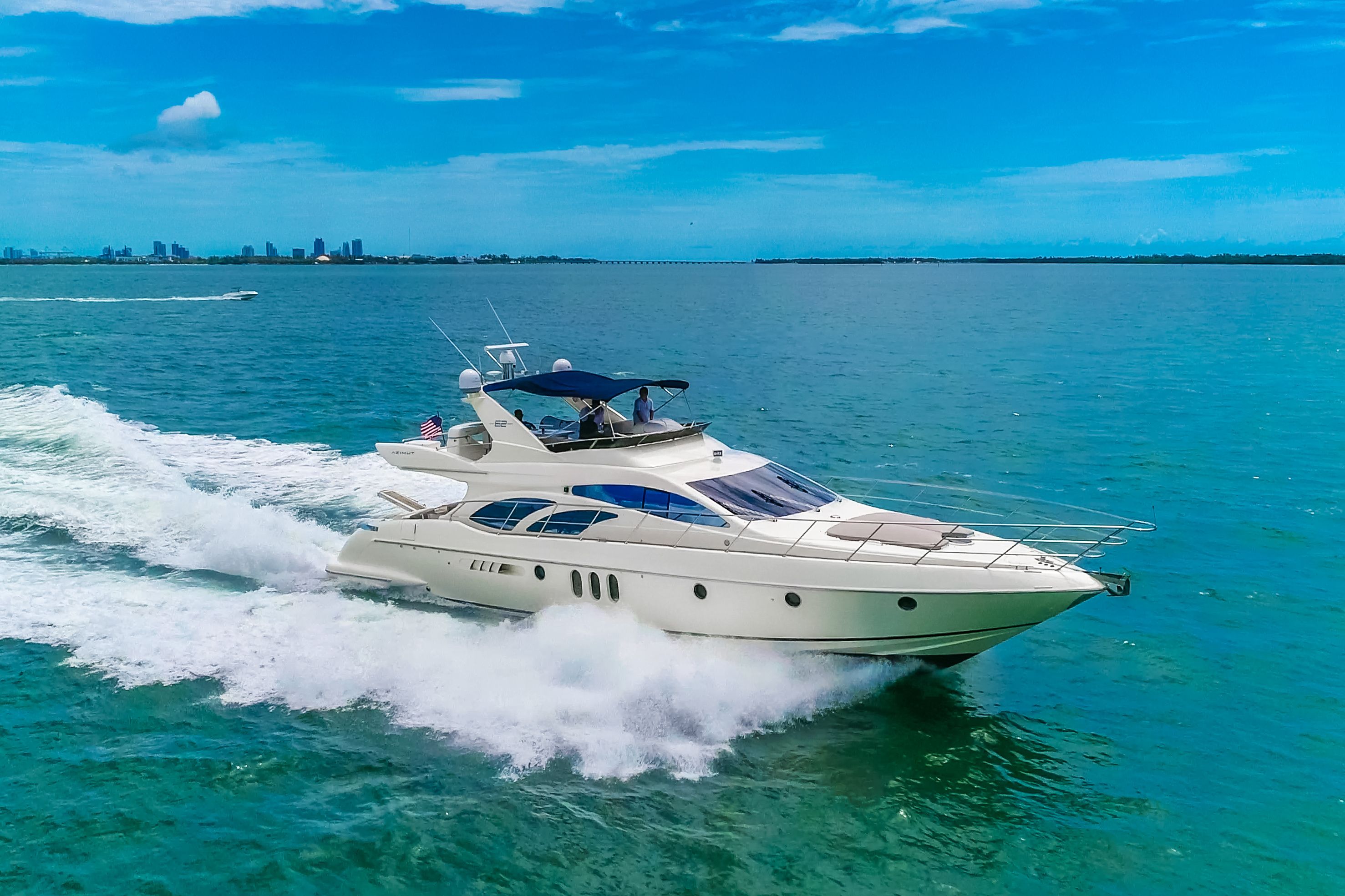 Azimut 62 Fly | Alana Rose