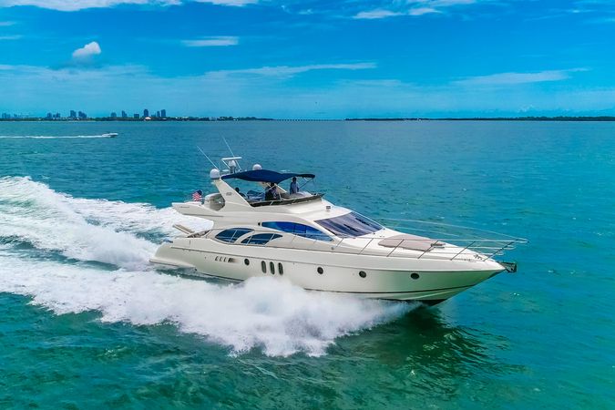 Azimut 62 Fly | Alana Rose