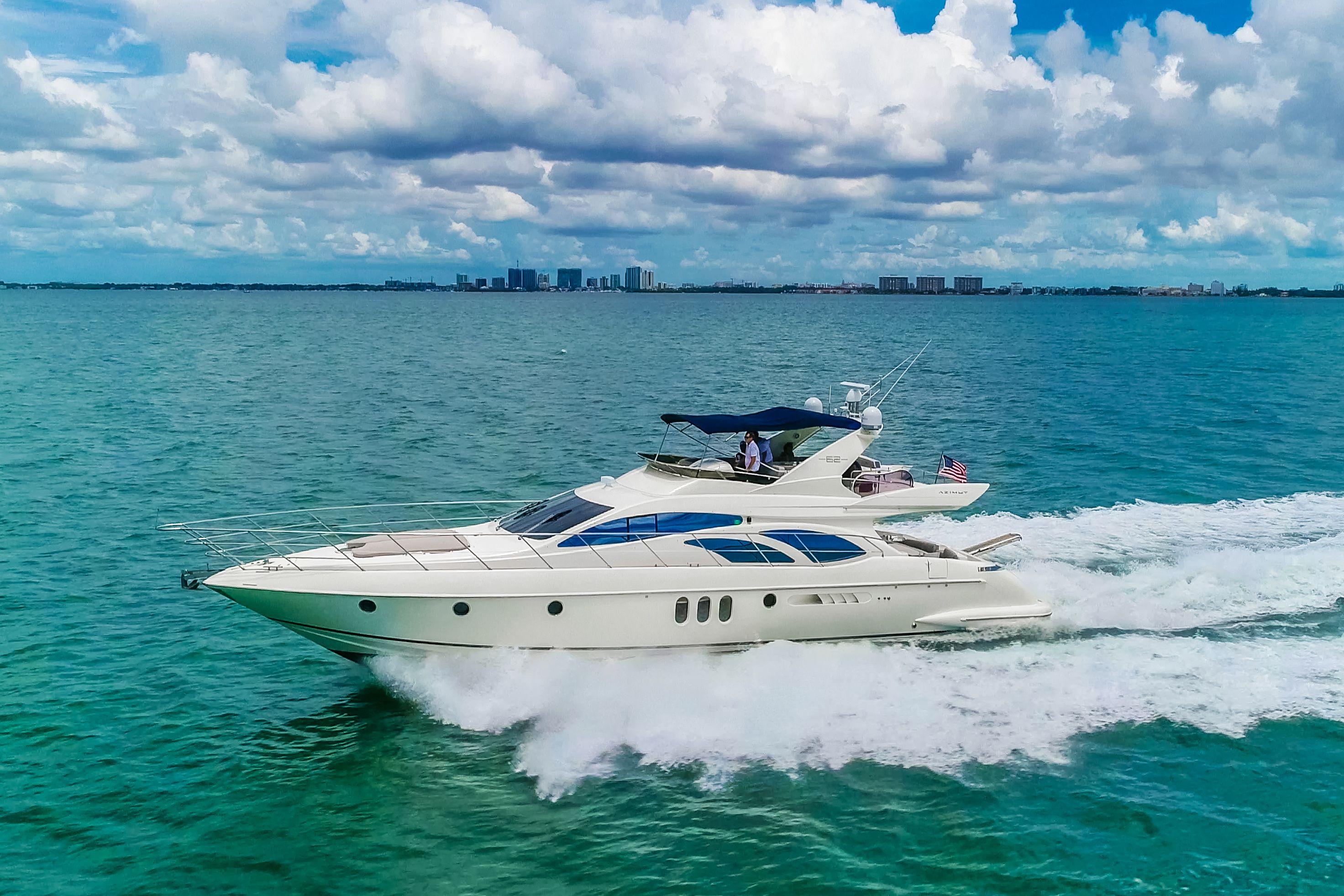 Azimut 62 Fly | Alana Rose