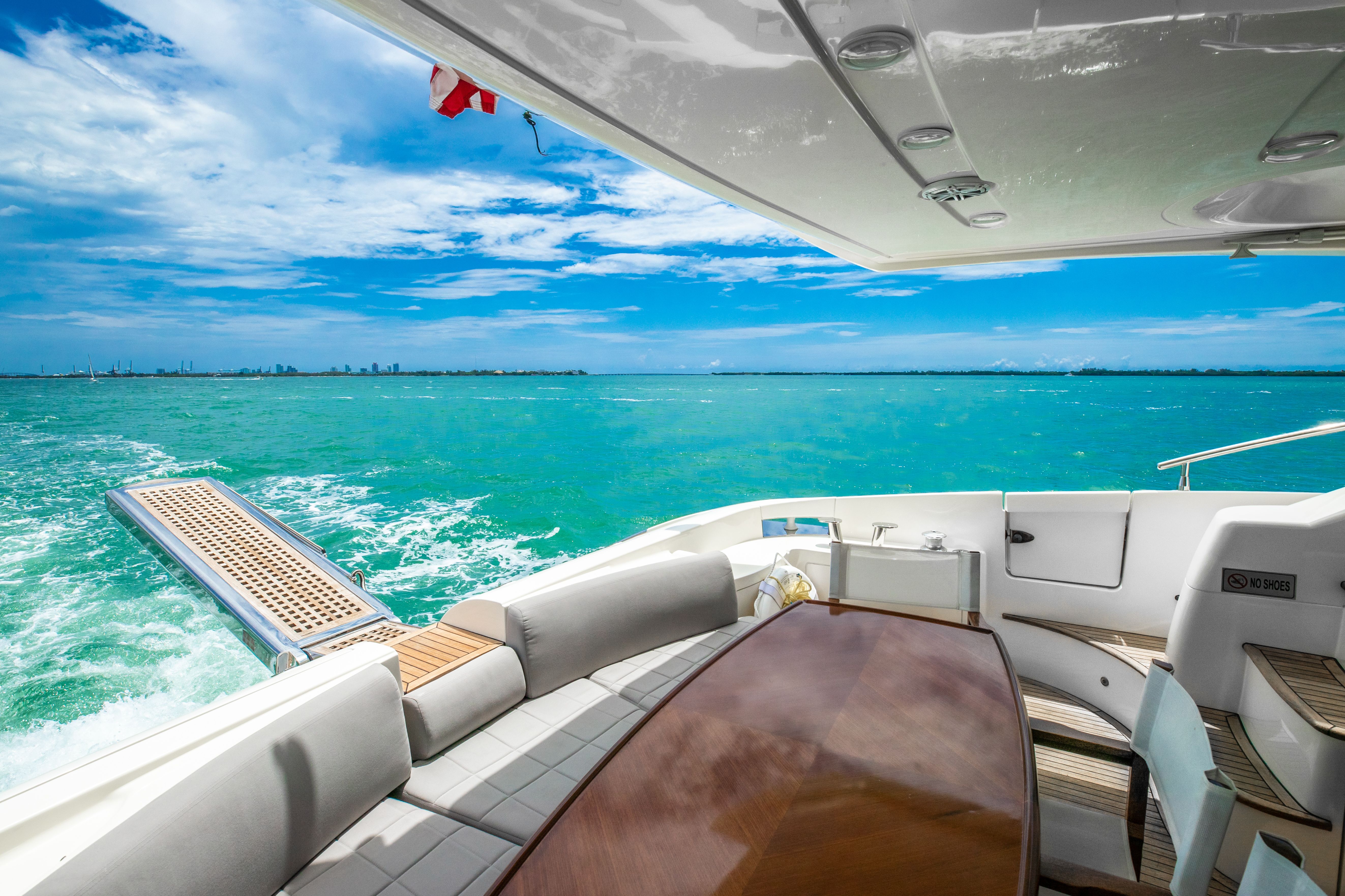 Azimut 62 Fly | Alana Rose