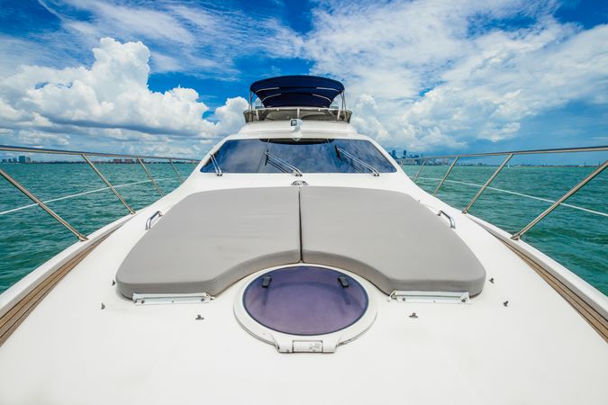 Azimut 62 Fly | Alana Rose