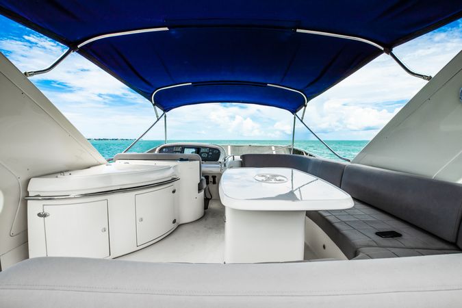 Azimut 62 Fly | Alana Rose