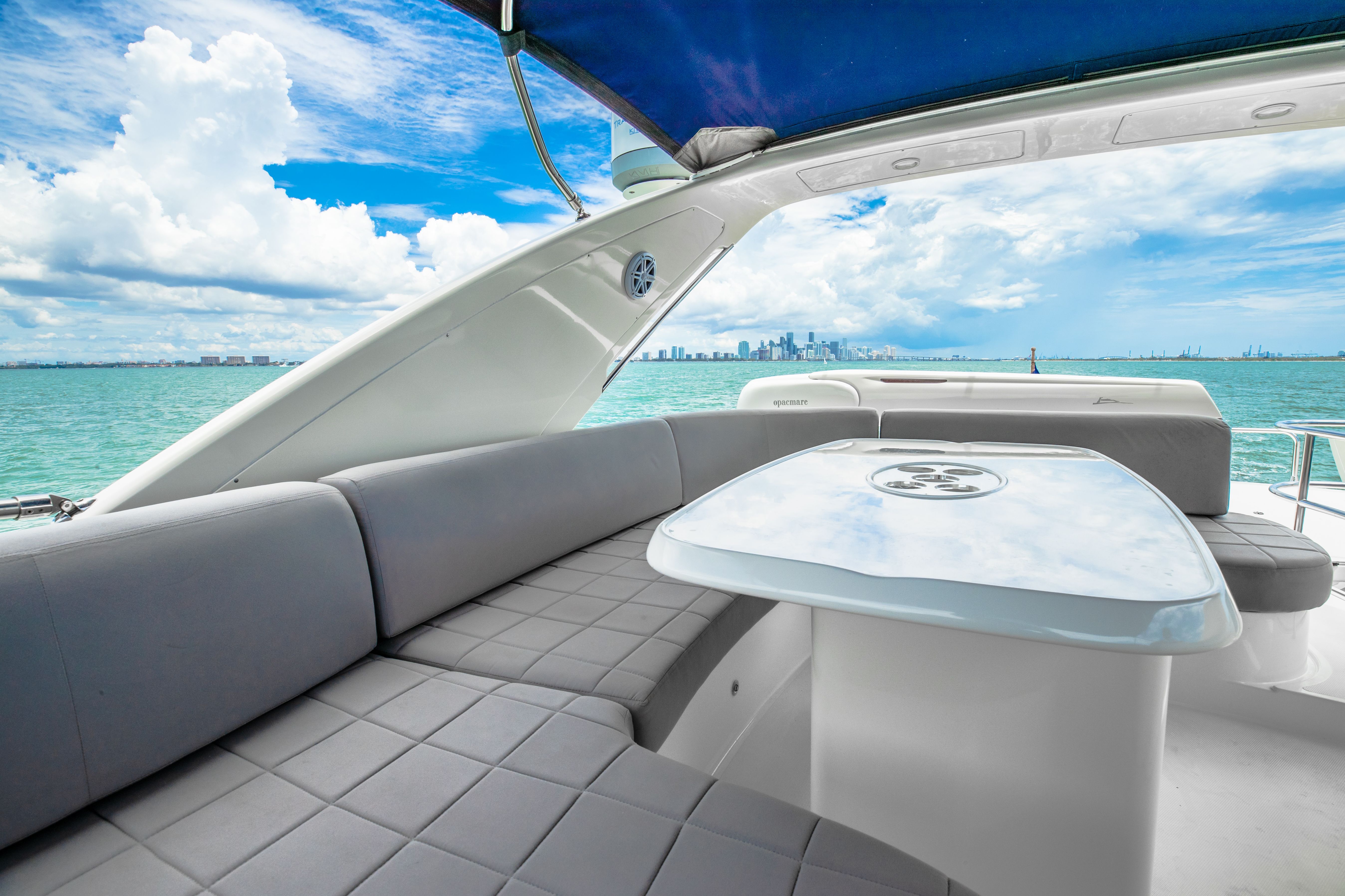 Azimut 62 Fly | Alana Rose