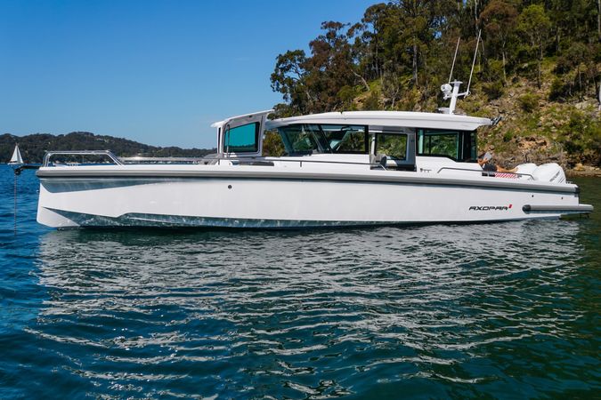 Axopar 37 | Nomad Vice