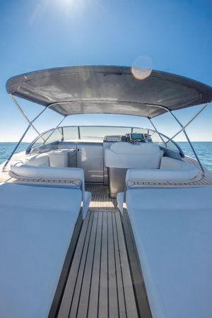 Canard Yachts 36 | E-motion