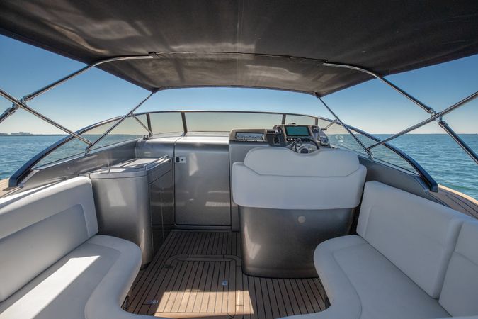 Canard Yachts 36 | E-motion