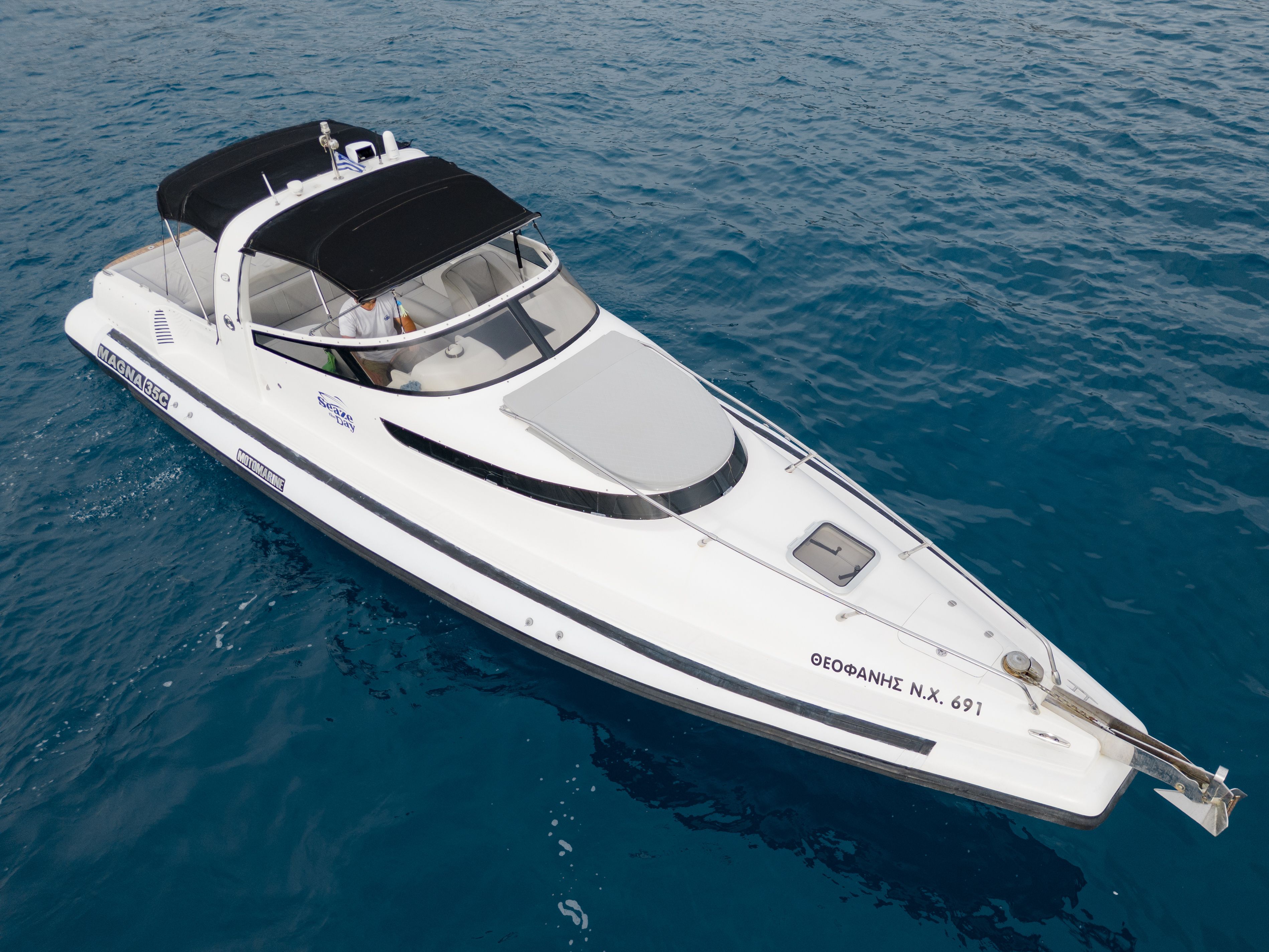 Motomarine Magna 35C | Theofanis