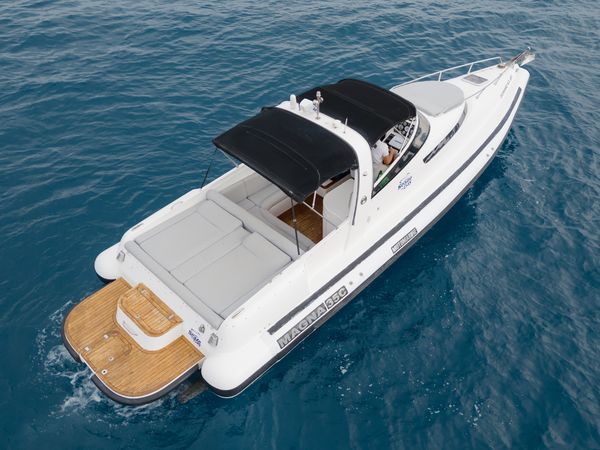 Motomarine Magna 35C | Theofanis