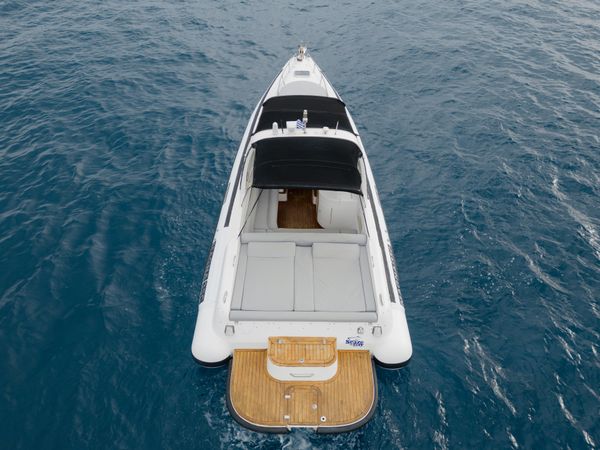 Motomarine Magna 35C | Theofanis