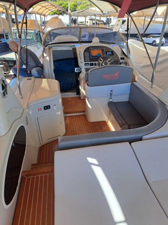 MV Marine Vesevus 35 | Odysseas