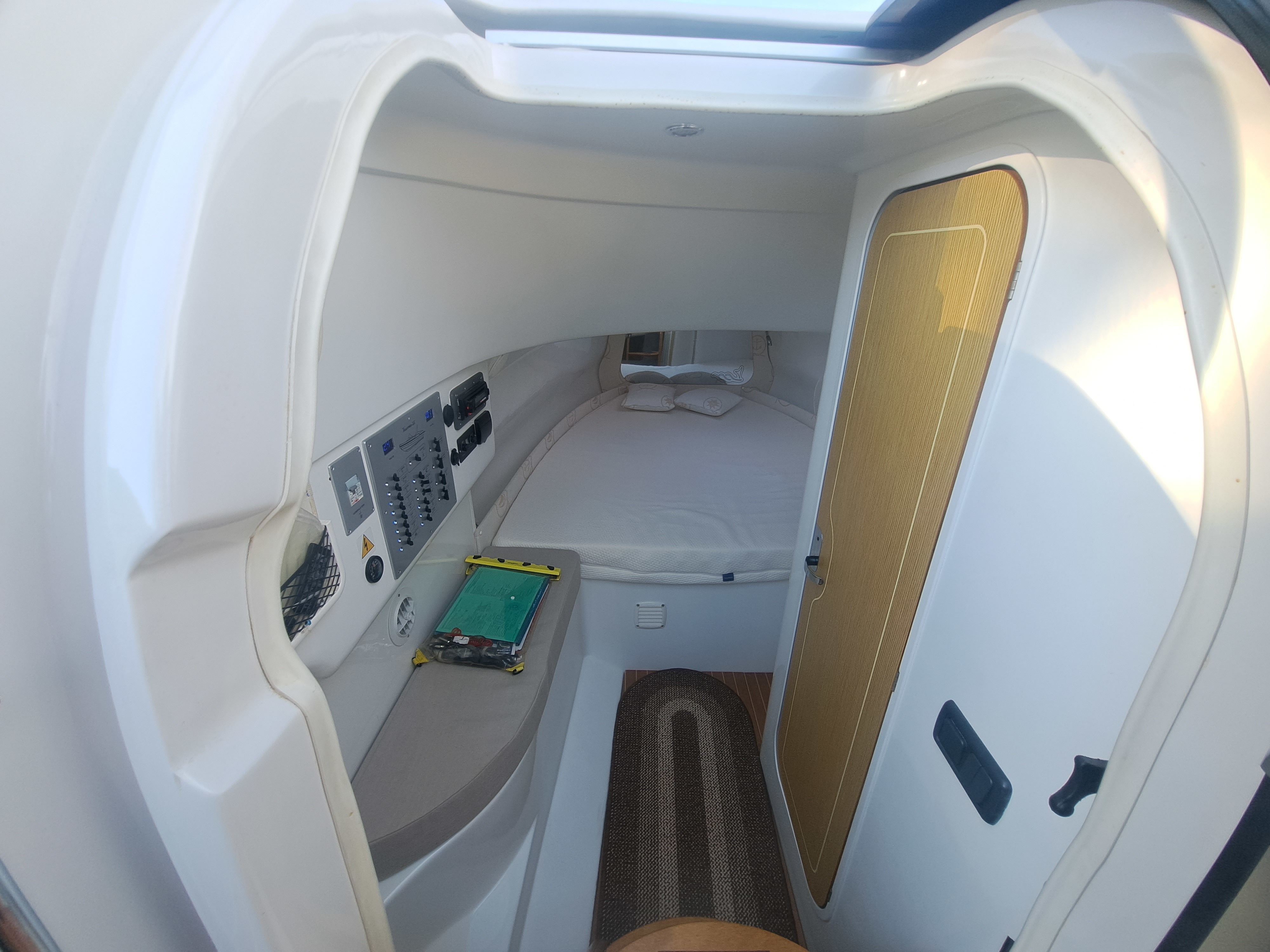 MV Marine Vesevus 35 | Odysseas