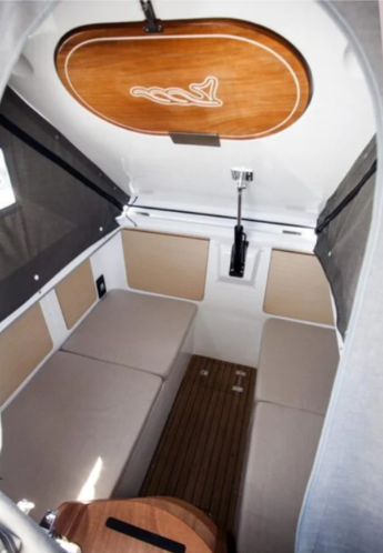 MV Marine Vesevus 35 | Odysseas