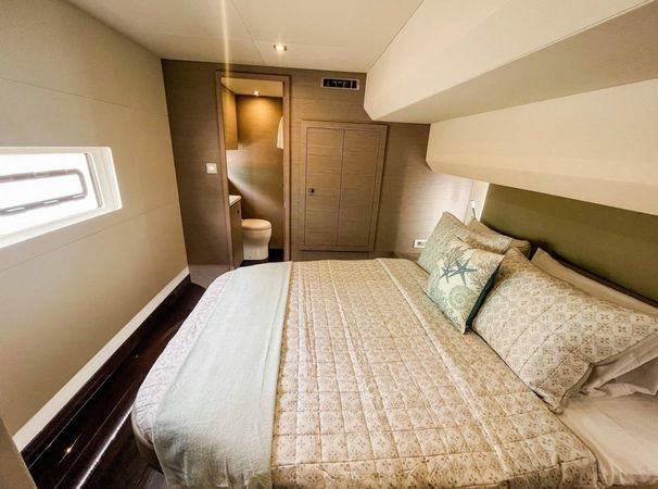 Fountaine Pajot MY6 | Blue GypSea