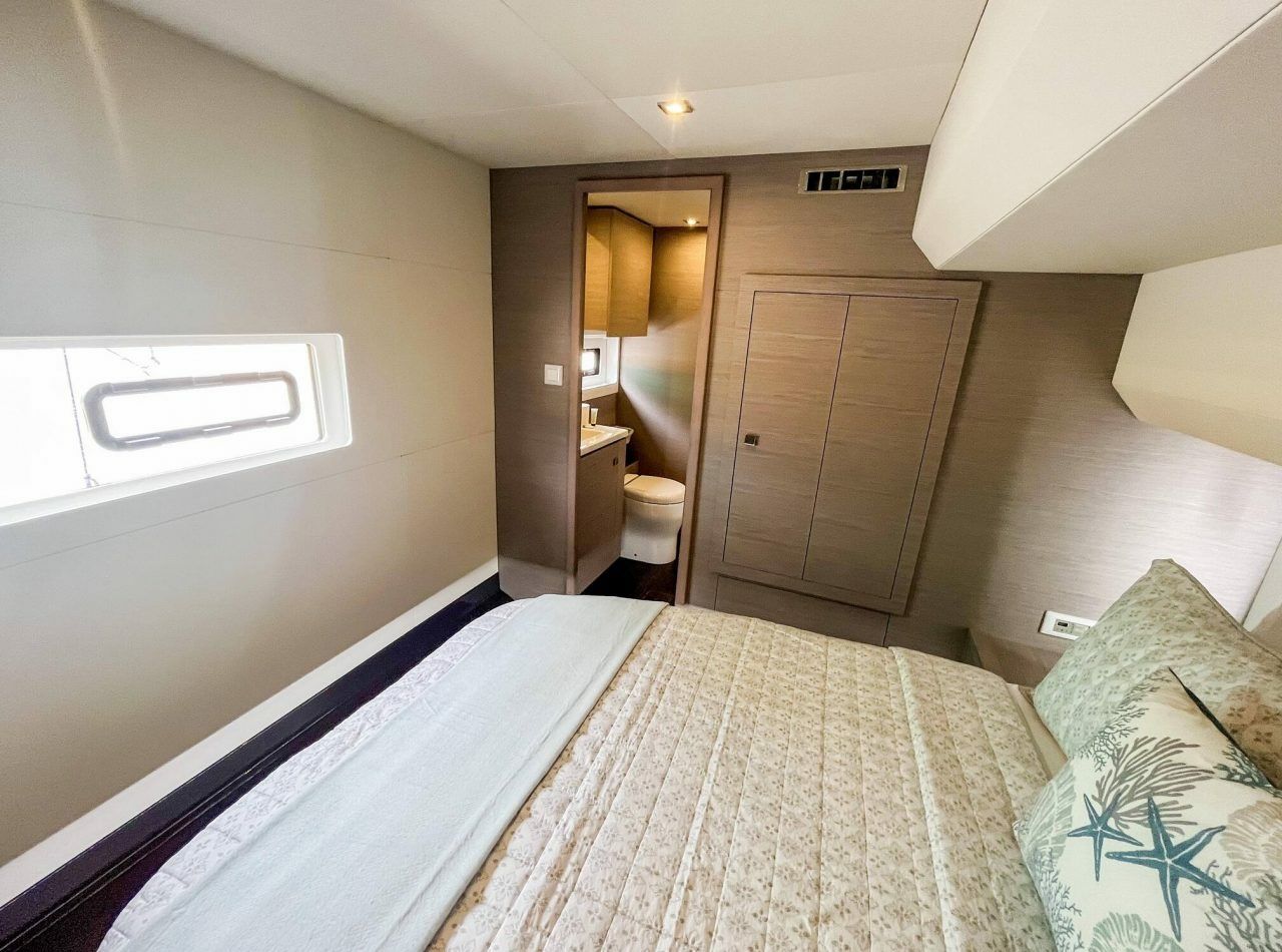 Fountaine Pajot MY6 | Blue GypSea